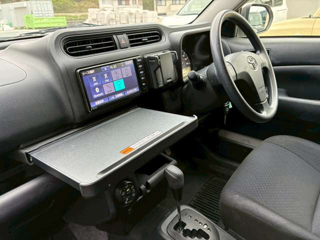 Toyota Probox Van 11