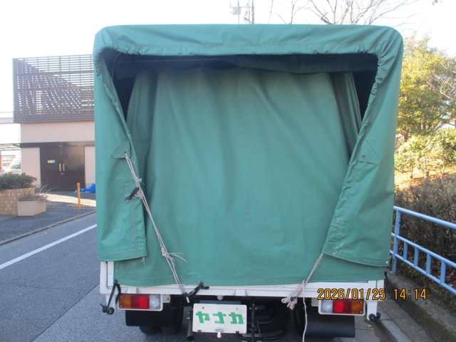 Mazda Bongo Truck 6