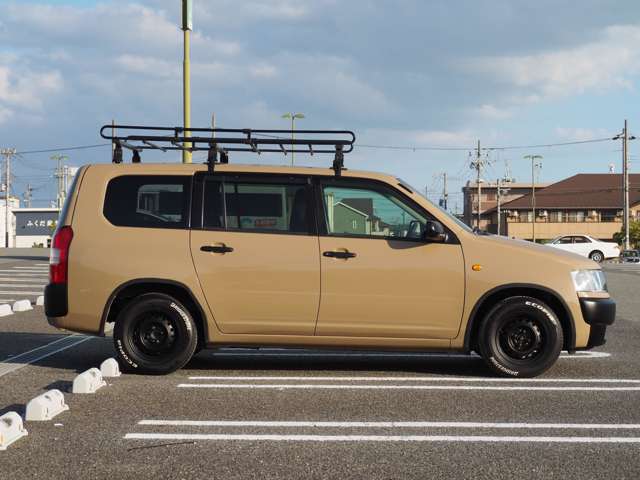 Toyota Probox Van 11