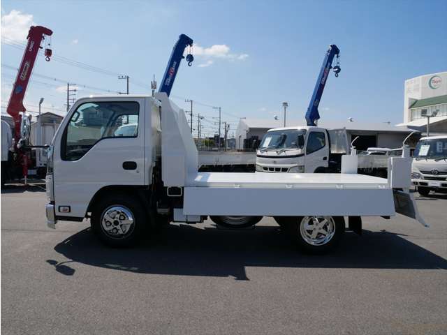 Isuzu Elf 9