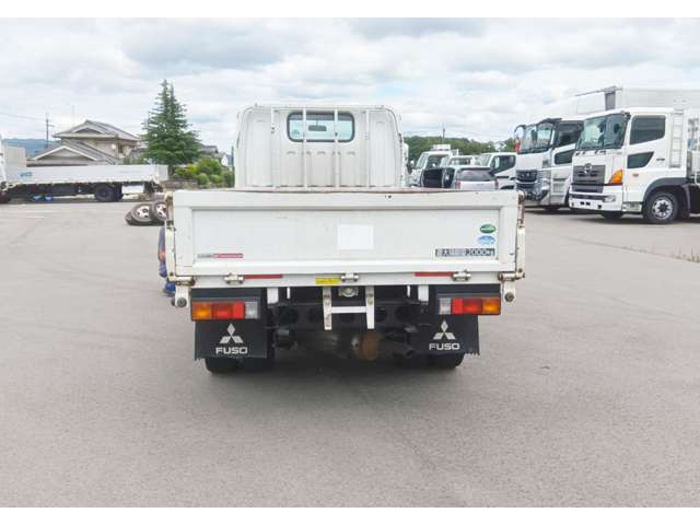 Mitsubishi Fuso Canter 6