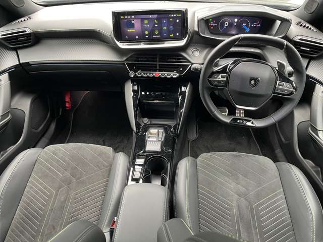 Peugeot SUV 2008 5