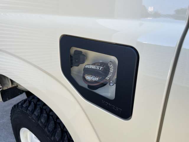 Suzuki Jimny 11