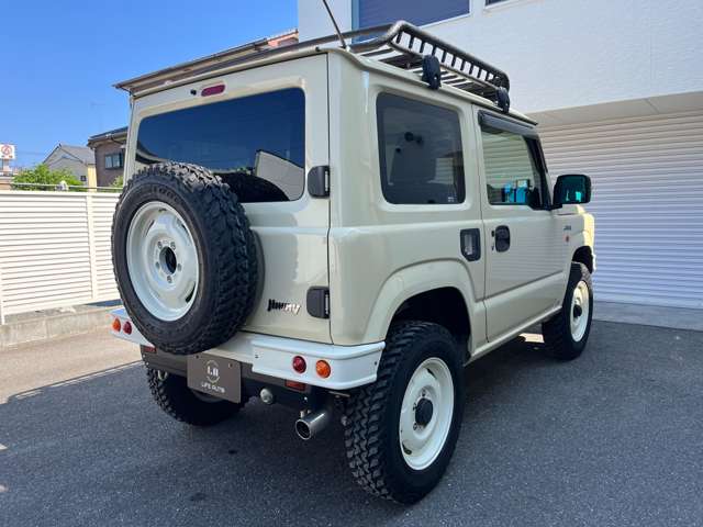 Suzuki Jimny 6