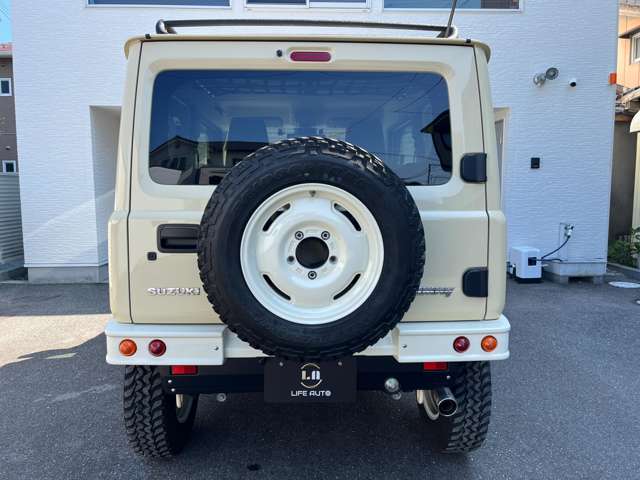 Suzuki Jimny 7