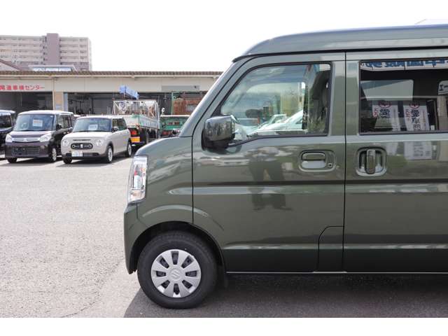 Suzuki Every 8