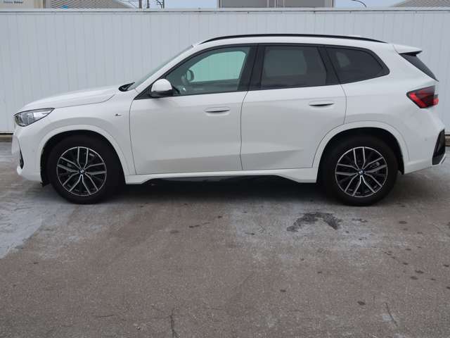 BMW X1 6
