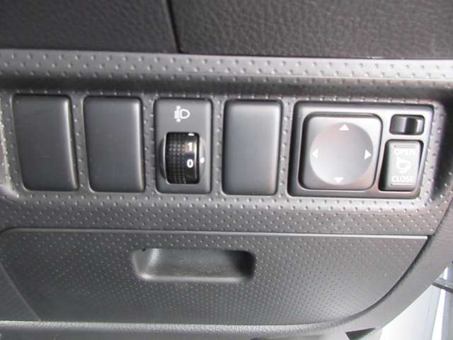 Nissan NV150 AD 5