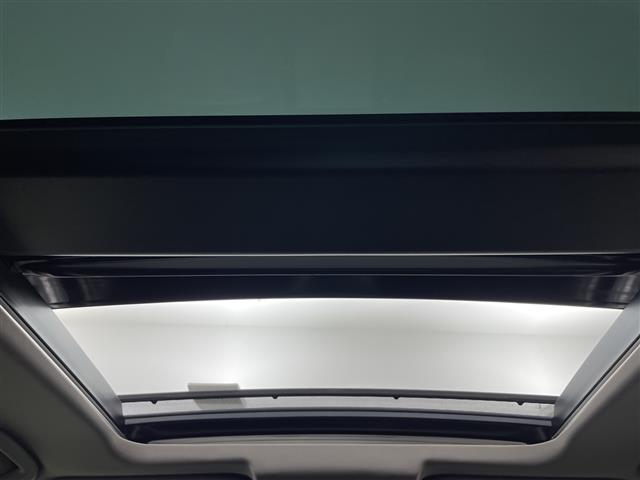 Toyota RAV4 8