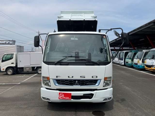 Mitsubishi Fuso Fighter 4