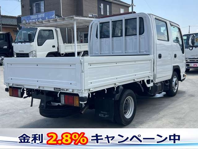 Isuzu Elf 7