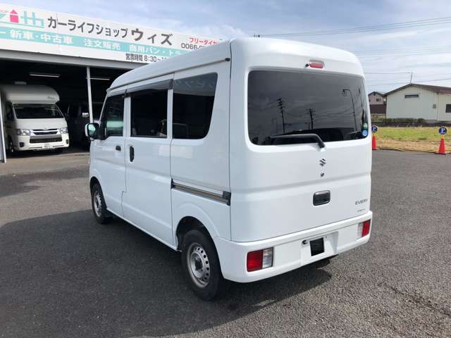 Suzuki Every 9