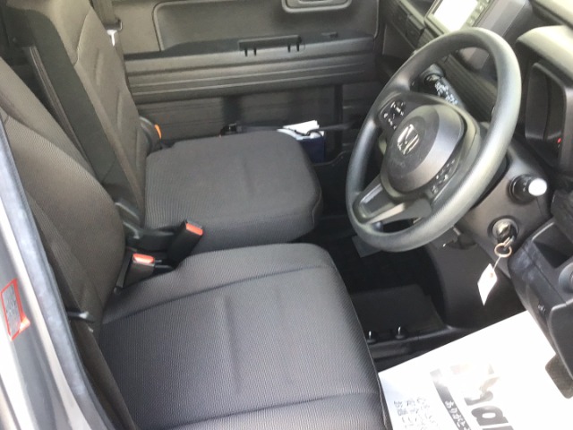 Honda N-VAN 10