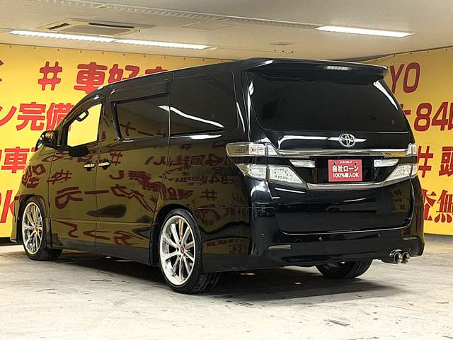 Toyota Vellfire 7