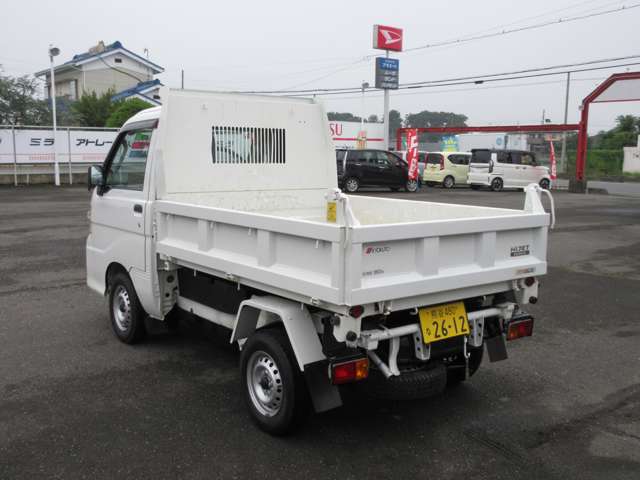 Daihatsu Hijet Truck 5