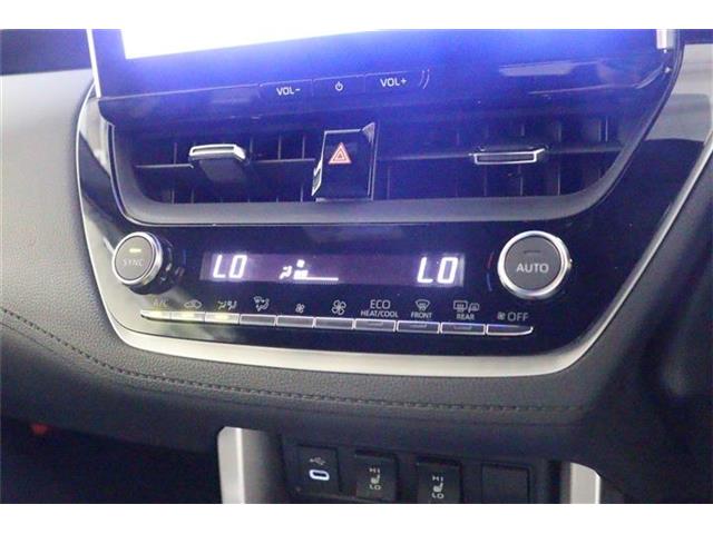 Toyota Corolla Cross 8