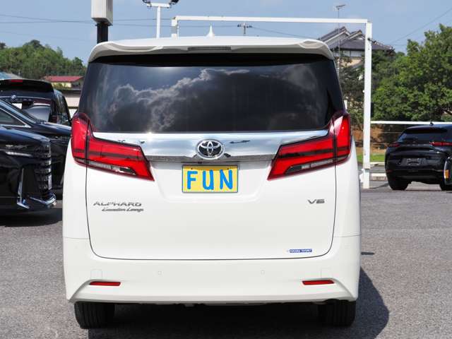 Toyota Alphard 7