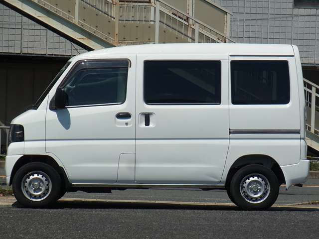Mitsubishi Minicab Van 5