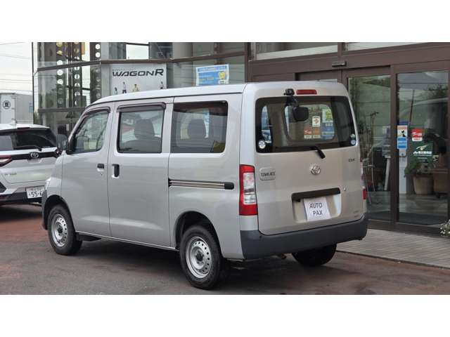 Toyota Town Ace Van 7