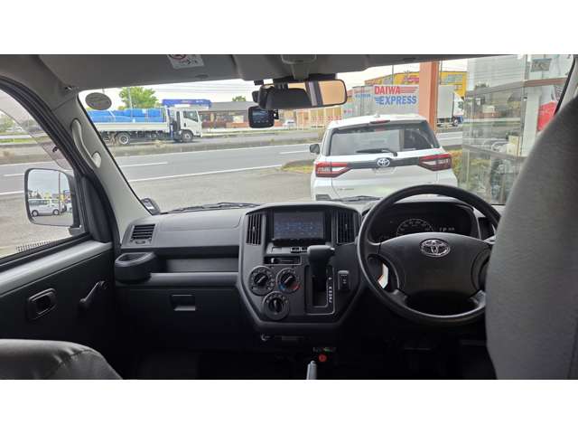 Toyota Town Ace Van 9