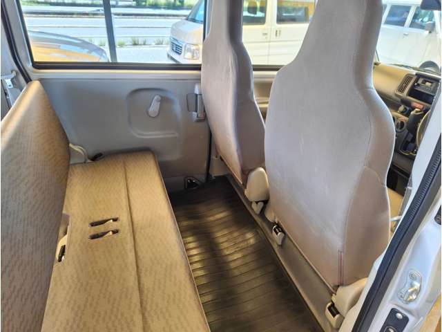 Suzuki Every 8