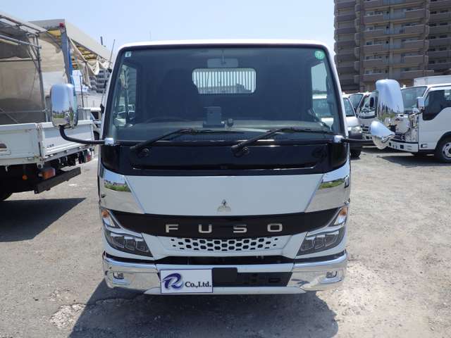 Mitsubishi Fuso Canter 4