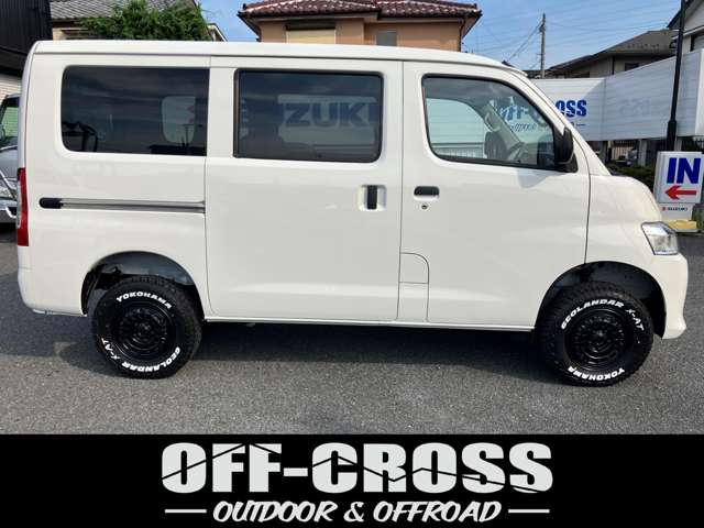 Toyota Town Ace Van 9