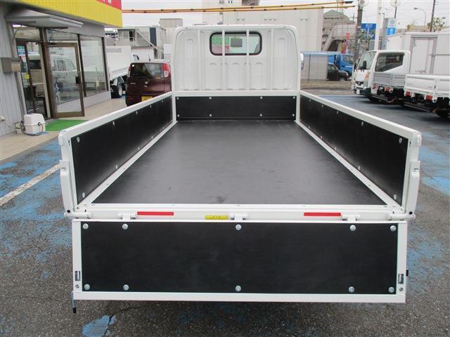 Mitsubishi Fuso Canter 6