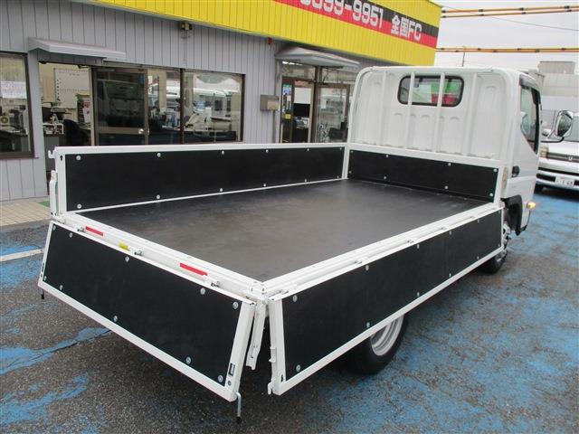 Mitsubishi Fuso Canter 7