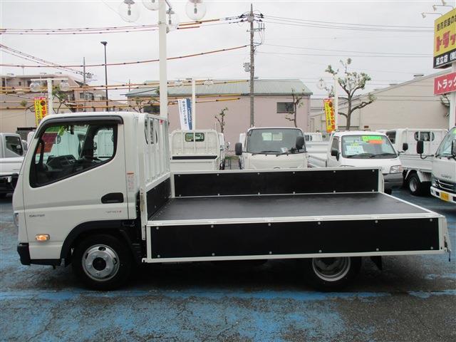 Mitsubishi Fuso Canter 9
