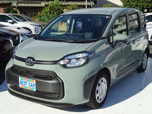 Toyota Sienta 6