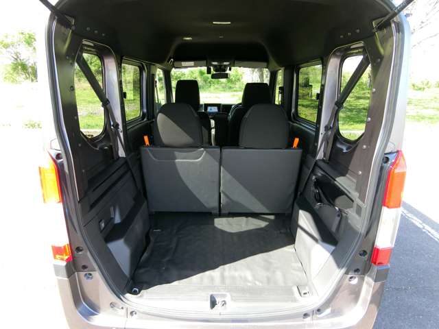 Honda N-VAN 12