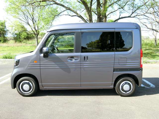 Honda N-VAN 8