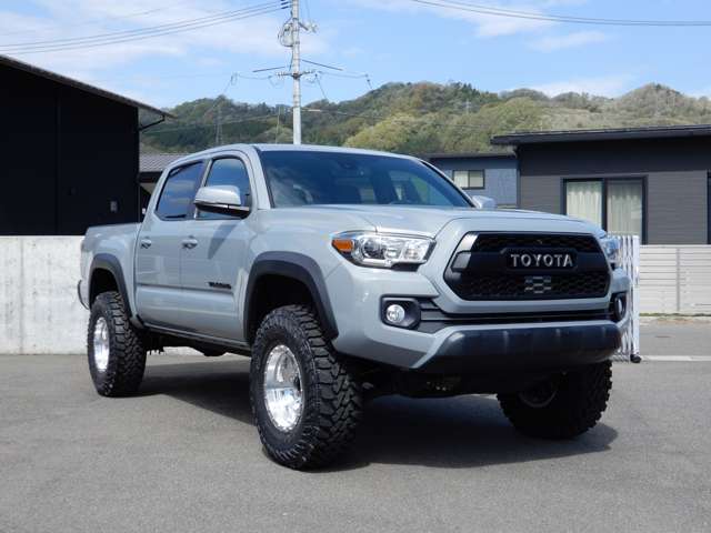 Toyota Tacoma 12