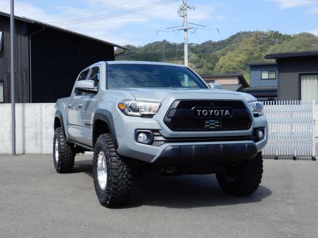 Toyota Tacoma 6