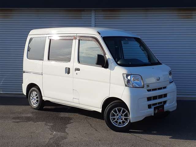 Daihatsu Hijet Cargo 3