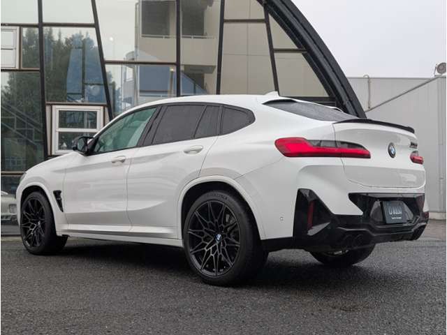 BMW X4 M 6