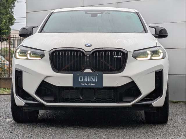 BMW X4 M 7