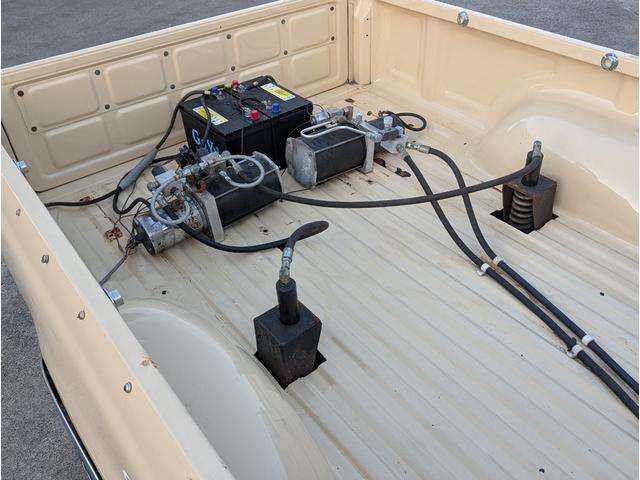Toyota Hilux 12