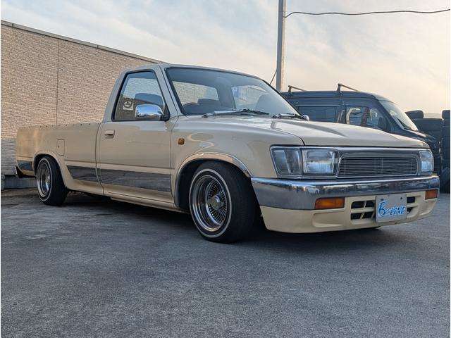 Toyota Hilux 5