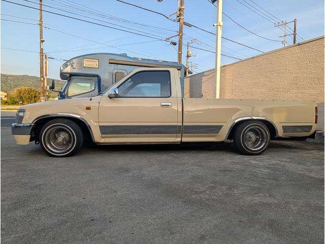 Toyota Hilux 7