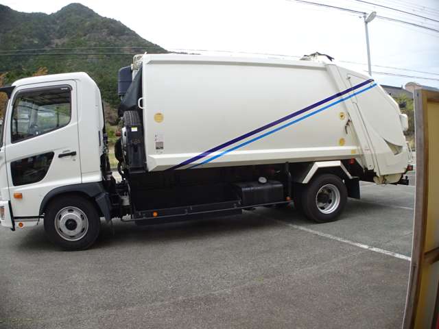 Hino Ranger 8