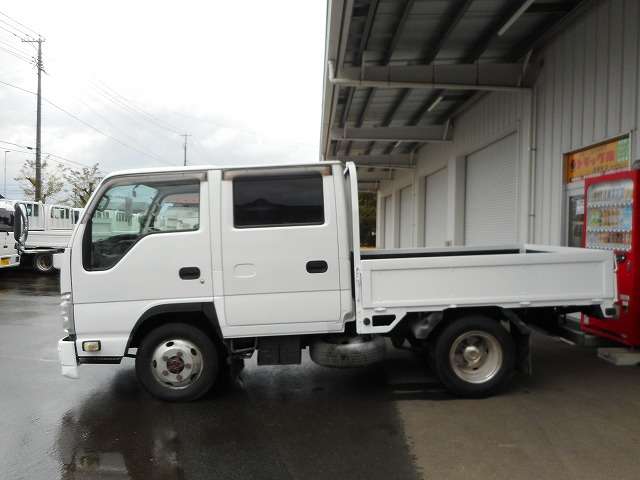 Isuzu Elf 6