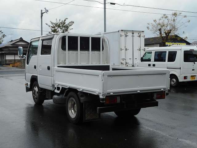Isuzu Elf 9