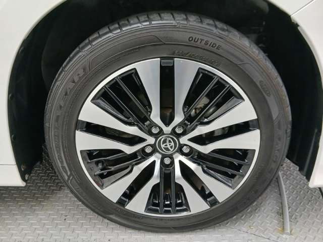 Toyota Alphard 10