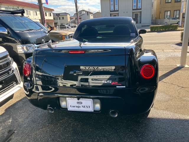 Chevrolet SSR 5
