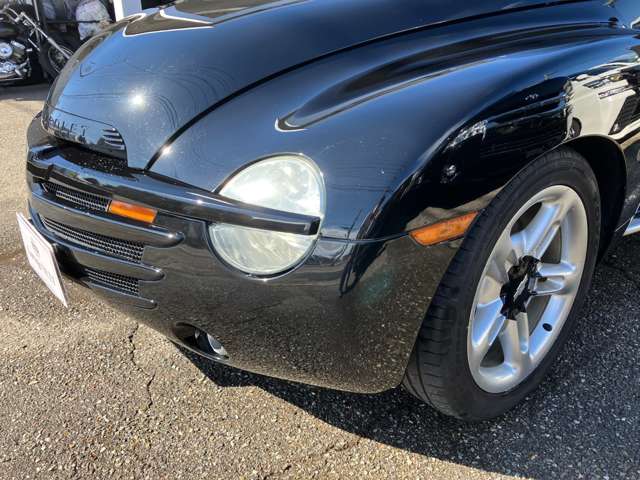 Chevrolet SSR 8