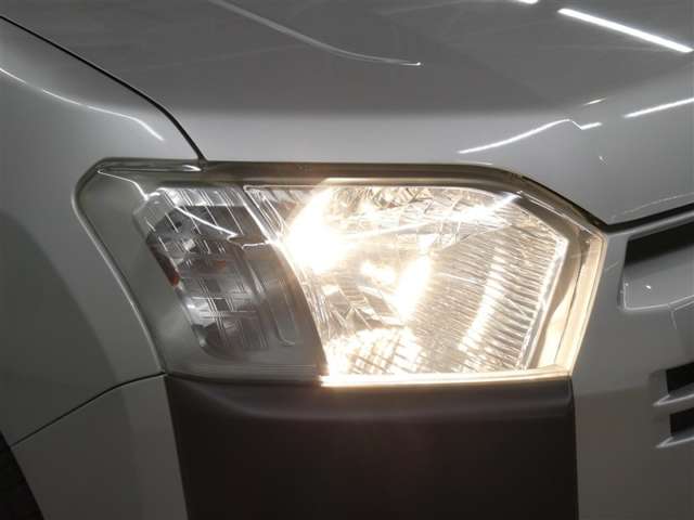 Toyota Probox Van 9