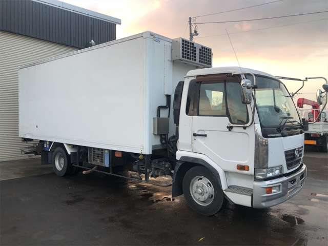 UD Trucks Condor 3