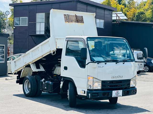Isuzu Elf 2